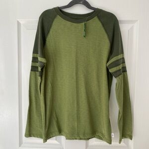 NWTs GapKids Boys 2 Gray and Green Striped Long-sleeve t-shirts Sz Large